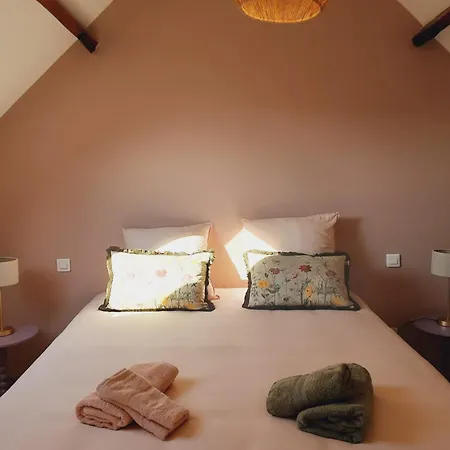 Chez Simone - Charming - Ideal For 6 People Feriehus *